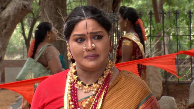 Watch Shambhavi TV Serial Episode 32 - Ganganamma Wants Revenge Full ...