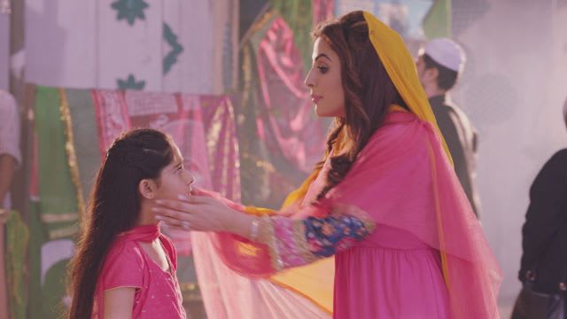 Watch Mariam Khan Reporting Live Tv Serial Episode 34 Aayat Meets