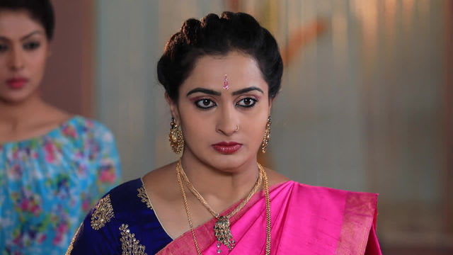 Watch Muddulakshmi TV Serial Episode 22 - Soundarya's Wrath on ...